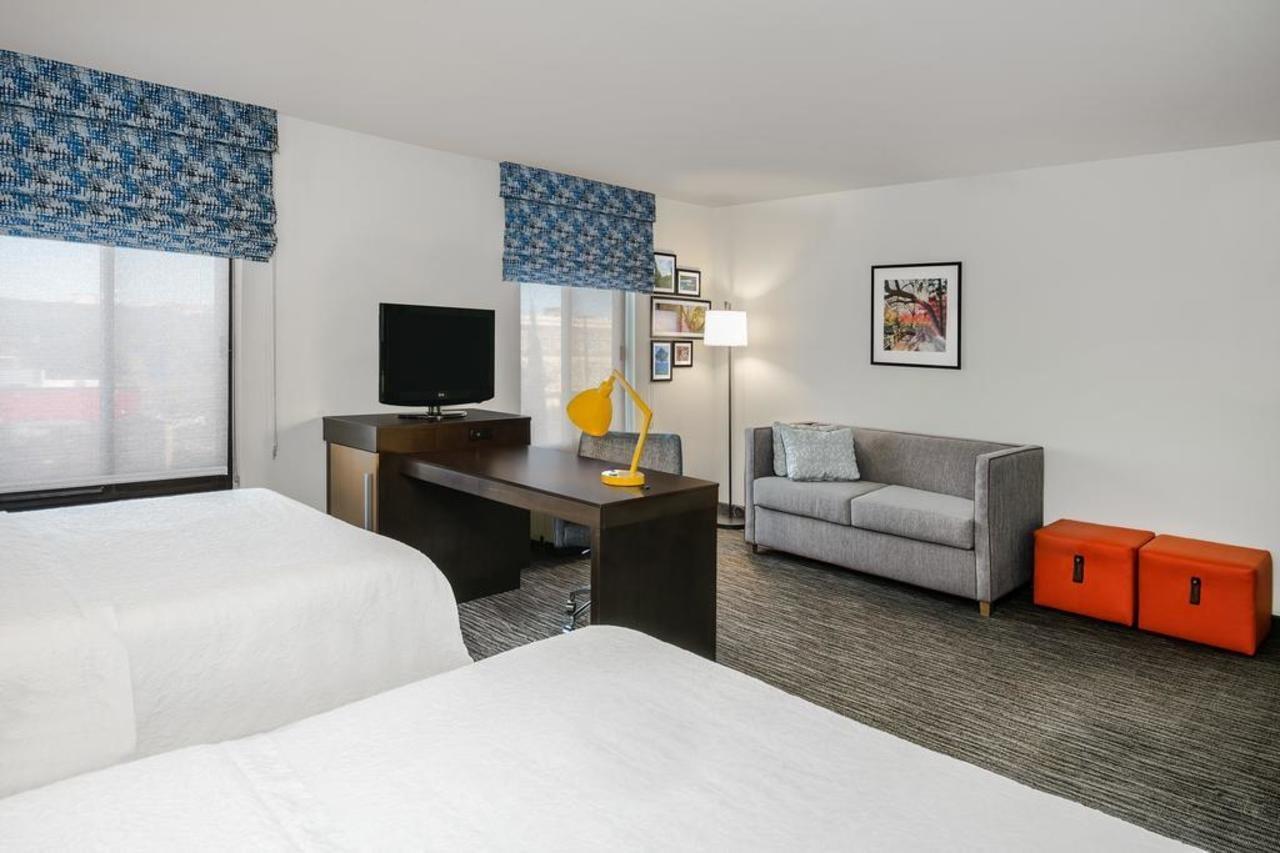 Hampton Inn San Marcos Exterior foto
