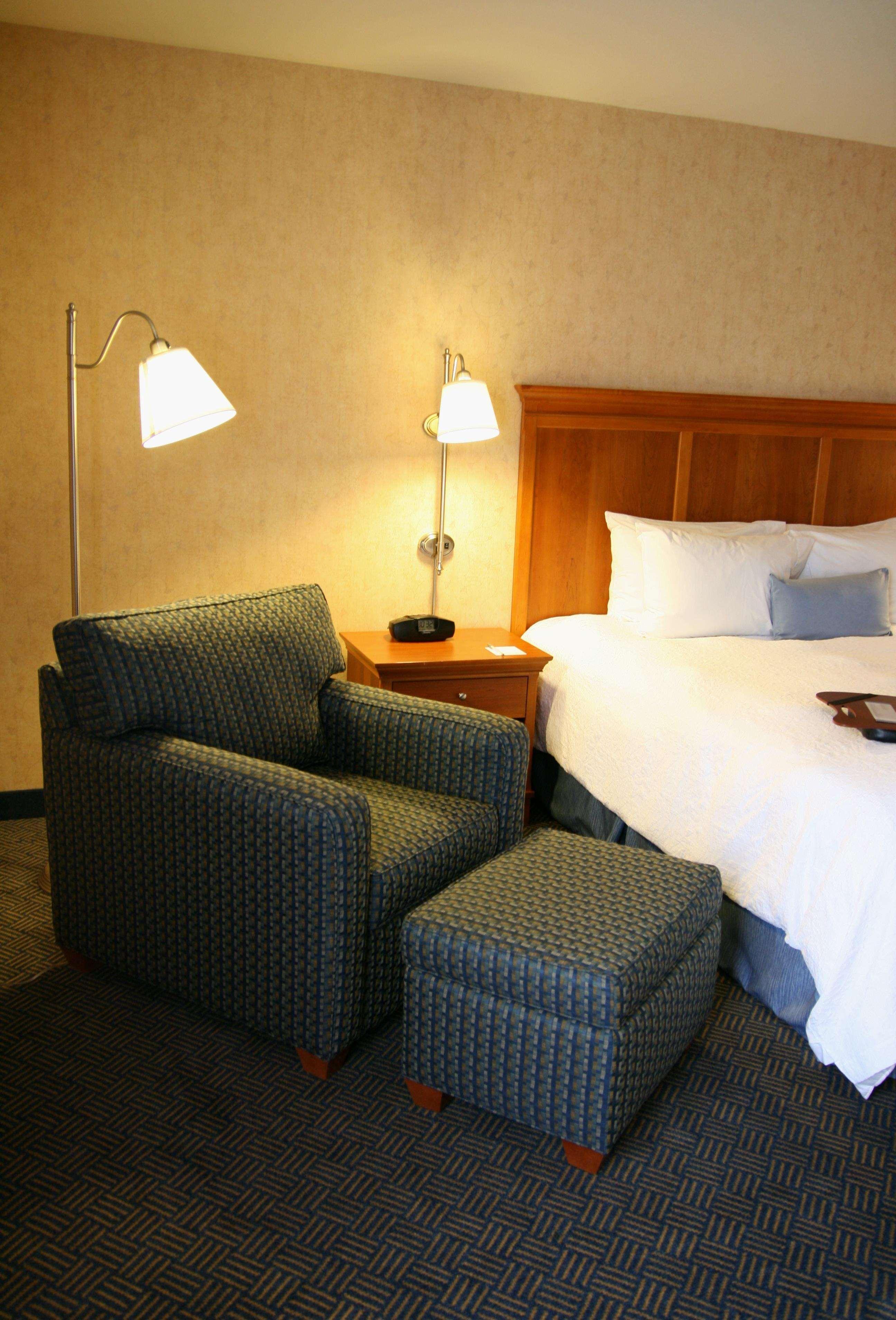 Hampton Inn San Marcos Habitación foto